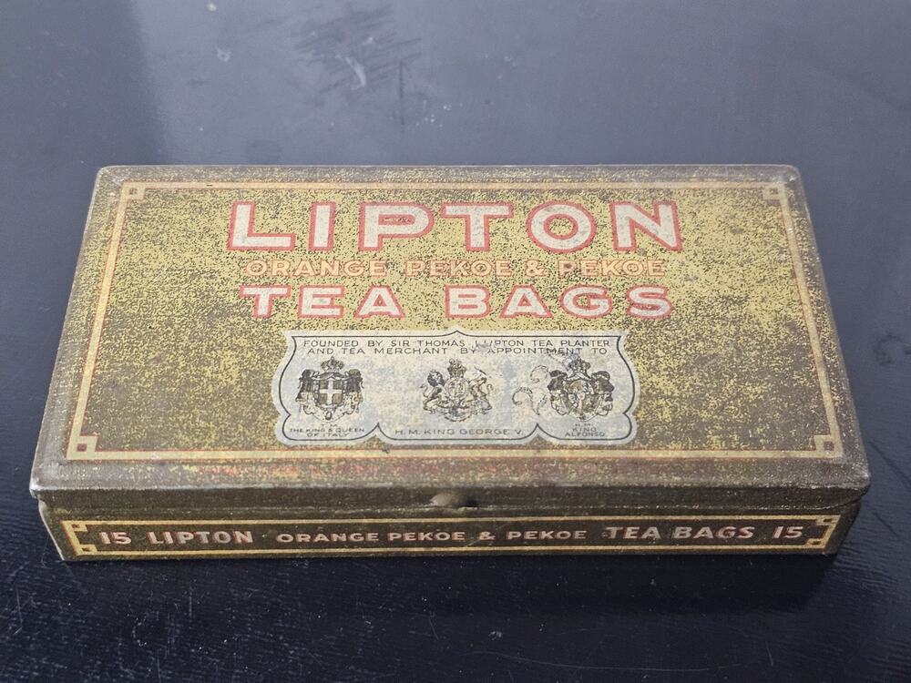 Vintage Lipton Orange Pekoe & Pekoe Tea Bags Empty Metal Tin Hinged Lid Attic